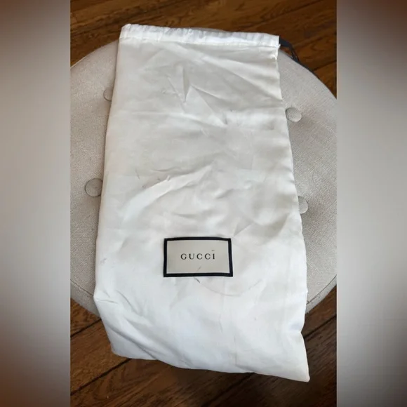 Gucci GG Kiltie Fringe Mid Heel Crystal Pink Suede w/ Gold Pump Women's 38.5 - Picture 16 of 16